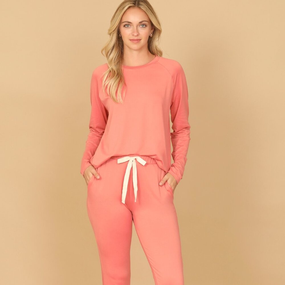 PLUS SIZE PERFECT PEACH SCUBA JOGGER PAJAMA SET - CORAL